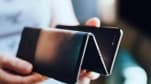 Ảnh thực tế smartphone màn hình gập làm 3 dị nhất hiện nay